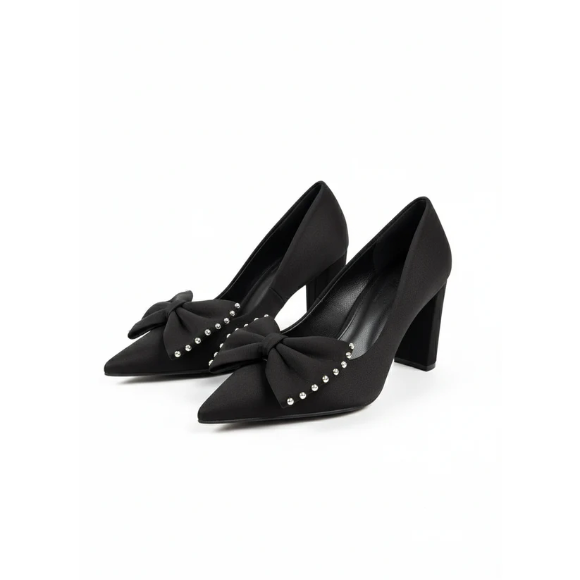 Pearl Bow Pump heel
