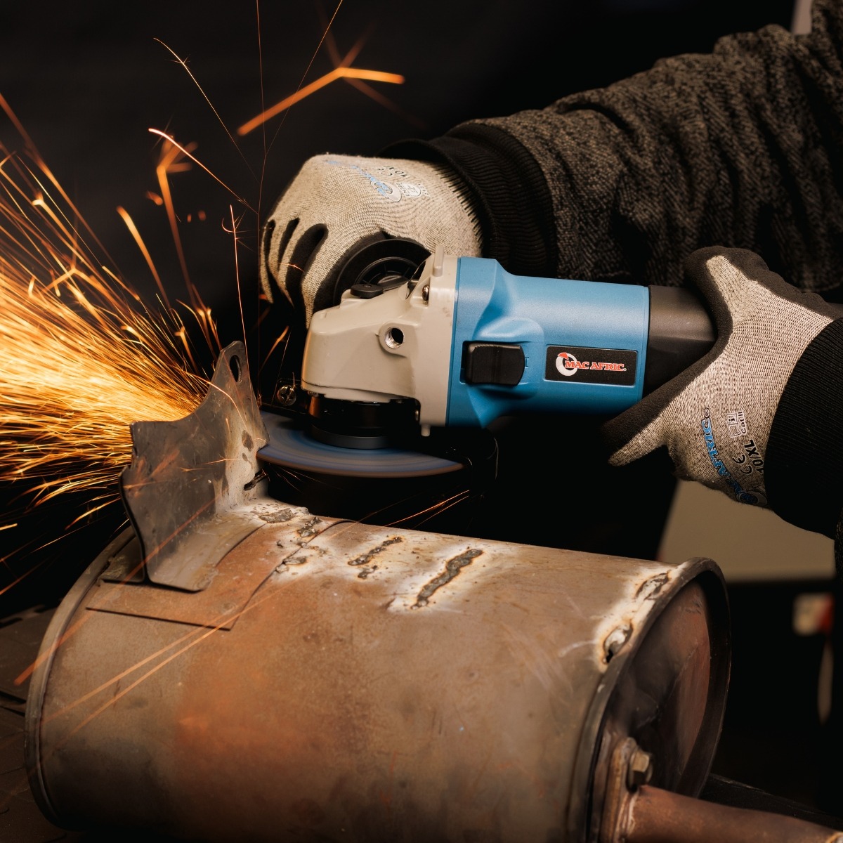 MAC AFRIC 850 W Professional Angle Grinder (115 MM) - Image 2