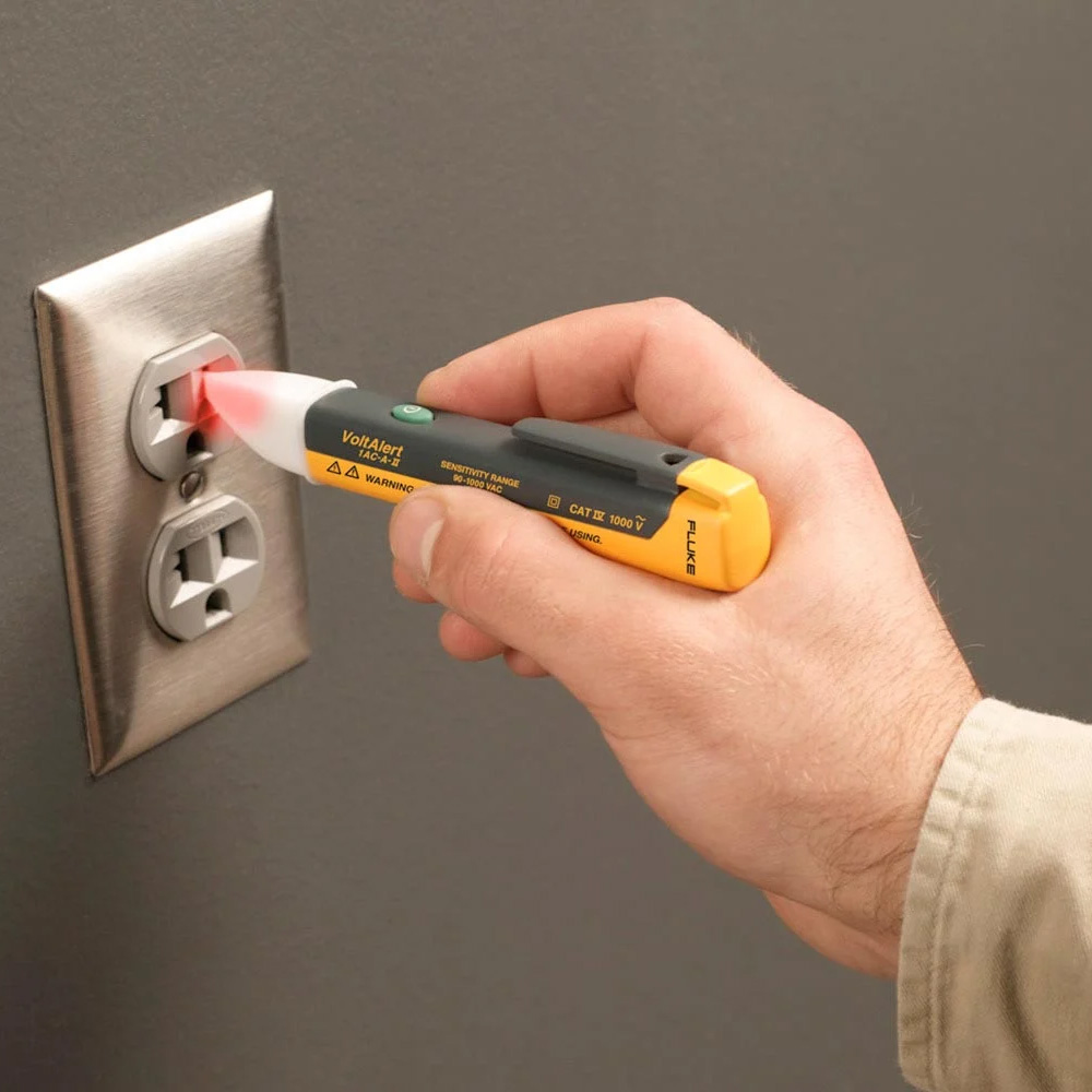 Fluke 1AC II Non-Contact Voltage Tester - Image 2