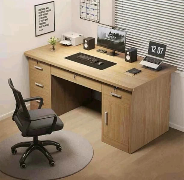 Generic 120cm Lockable Drawers & Cable Management Engineered Wood Computer Desk – Light Brown
