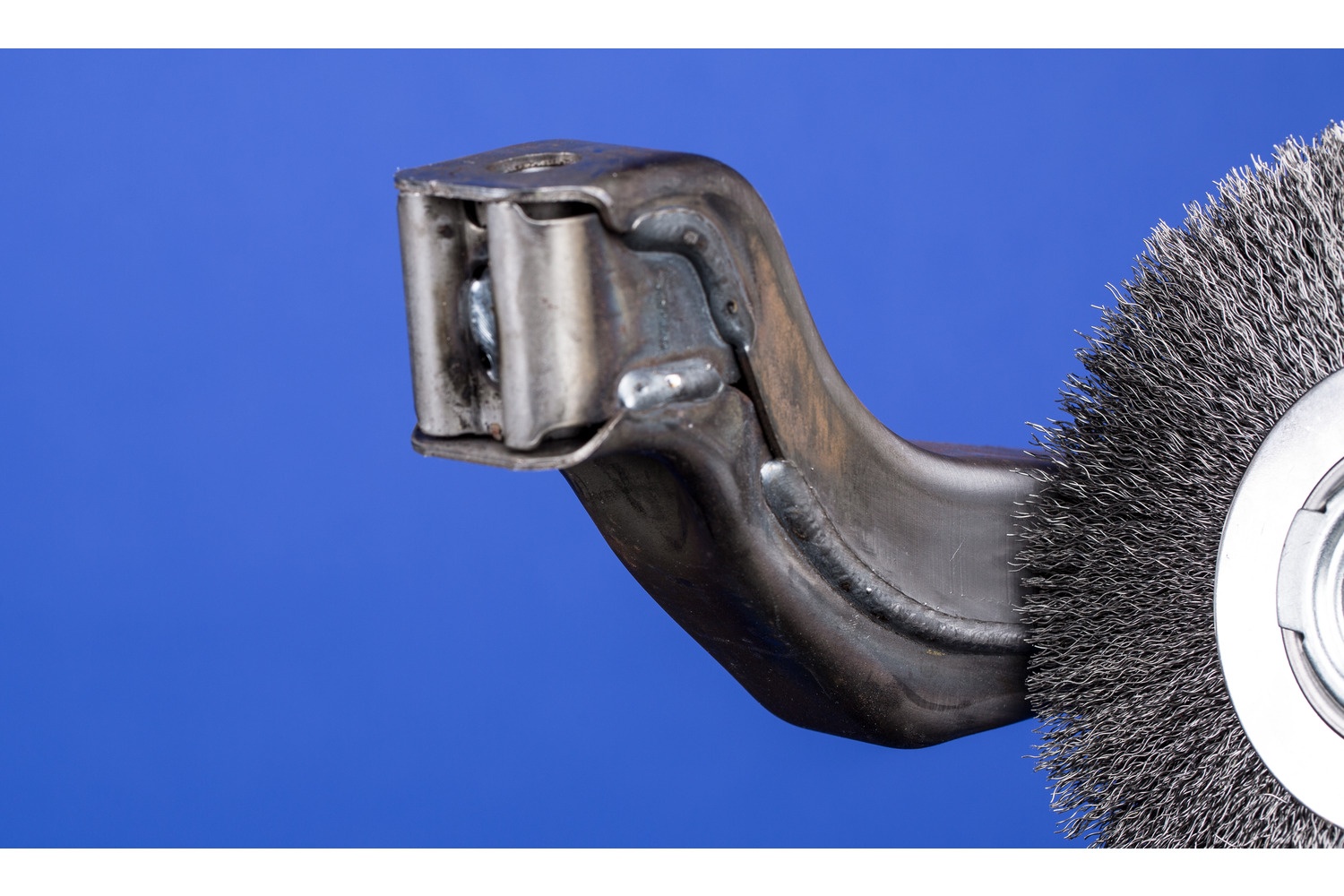 PFERD Wheel brush wide crimped RBU dia. 200x25xvariable hole steel wire dia. 0.30 universal bench grinder - Image 4