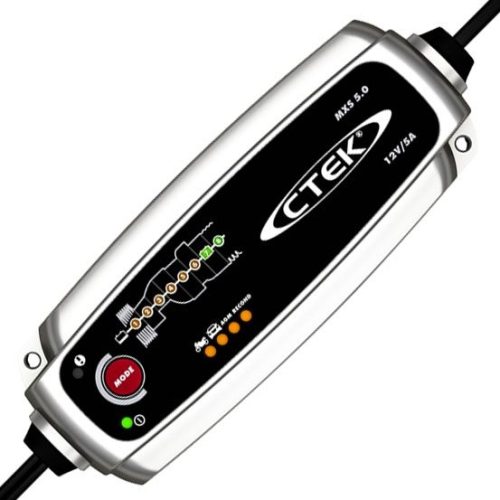 C-TEK MXS 5.0 A Battery Charger