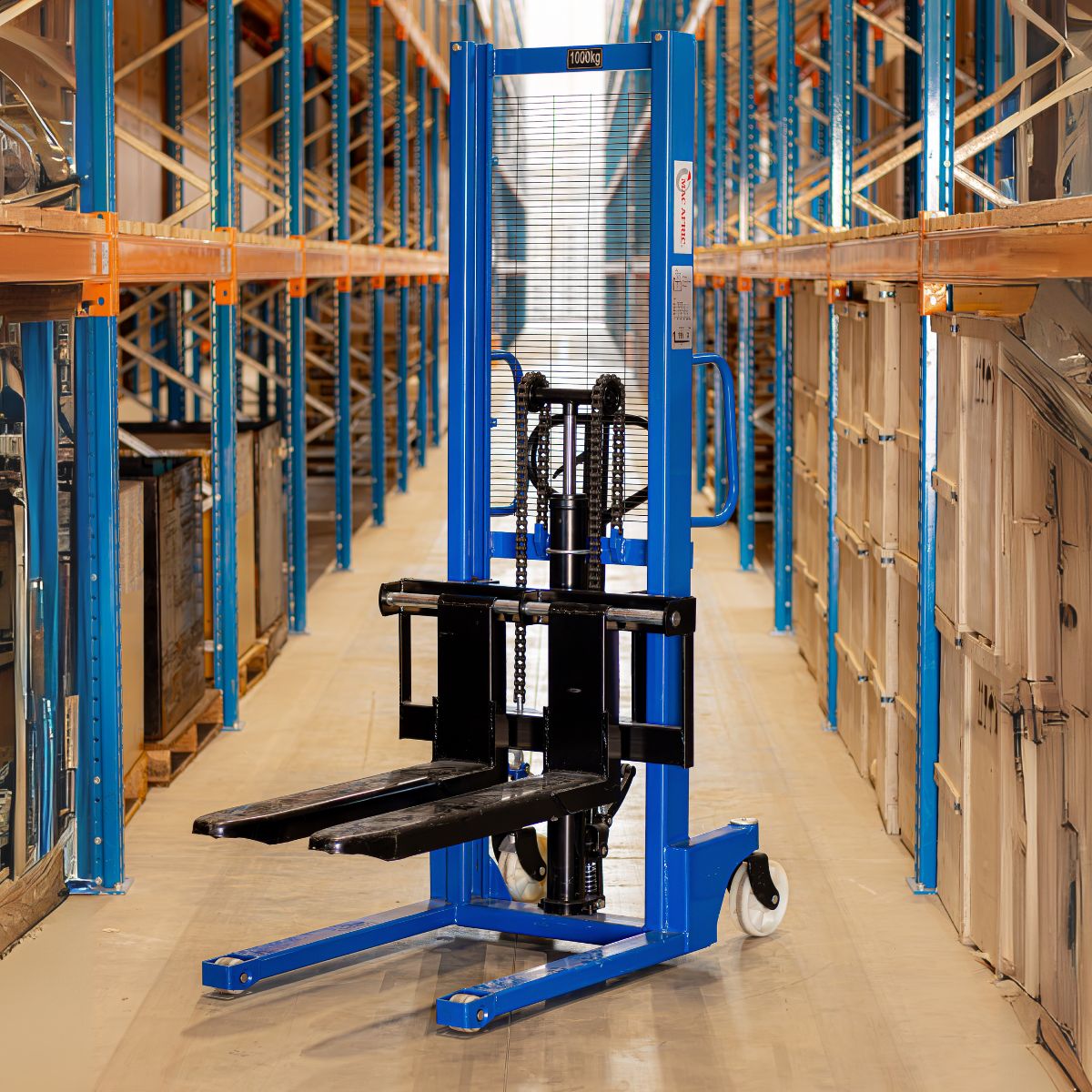 MAC AFRIC Hydraulic Hand Pallet Stacker 1 Ton (740 x 900 mm) - Image 2