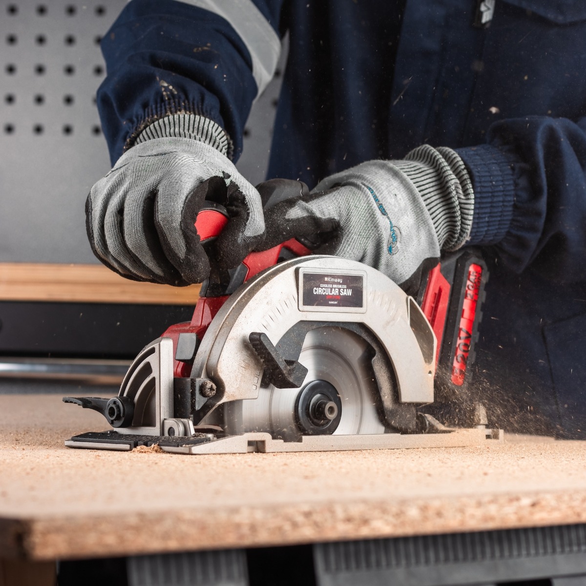 Kinway 20V Brushless Cordless 165mm Circular Saw - Tool Only - Image 3
