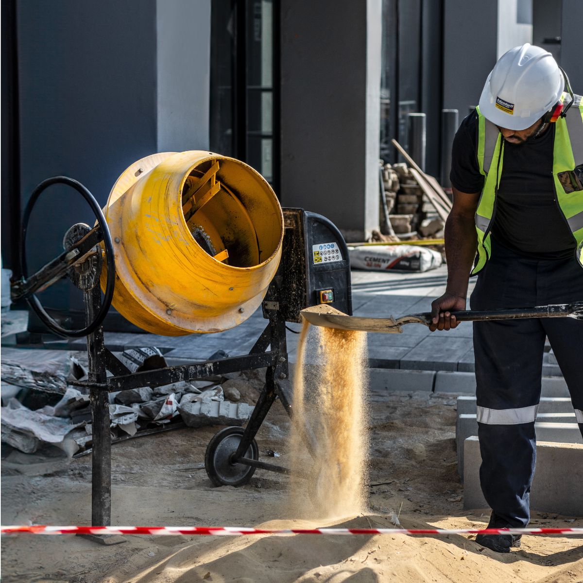 MAC AFRIC 180 Litre Electric Concrete Mixer - Image 3